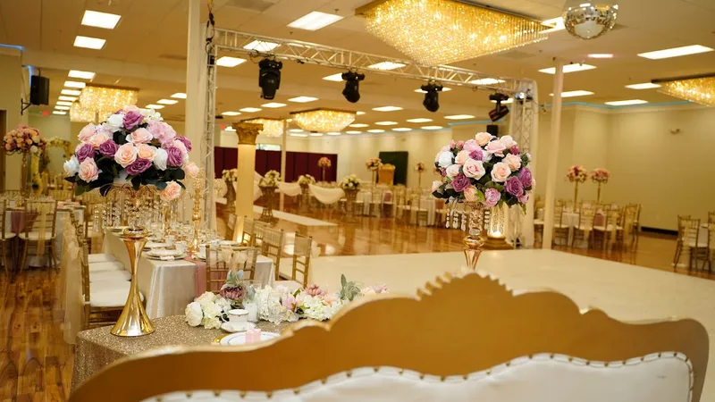 banquet halls Town & Country Event Center