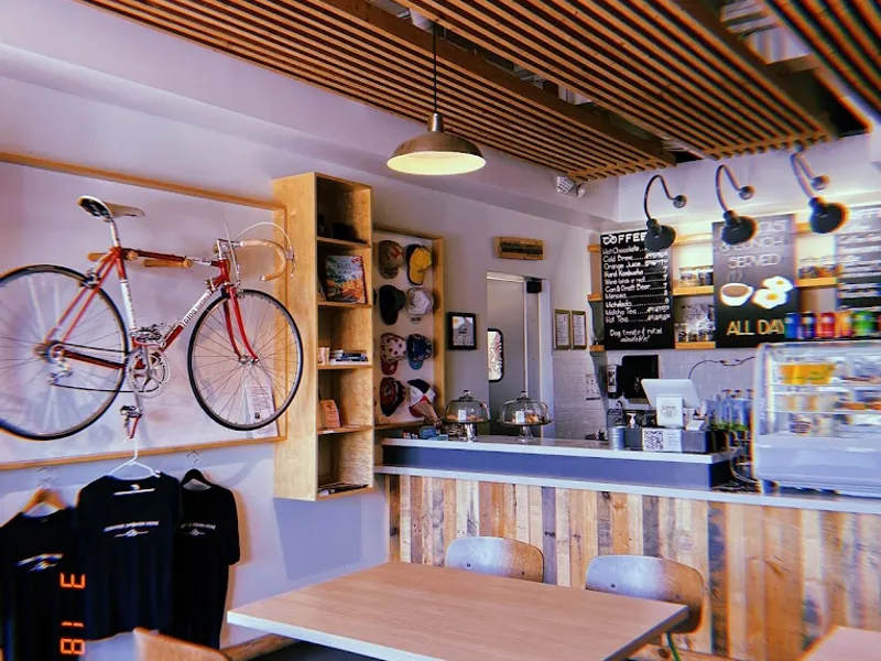 Coffee Hub and Cafe