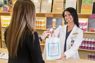 Top 21 pharmacies in Encino Los Angeles