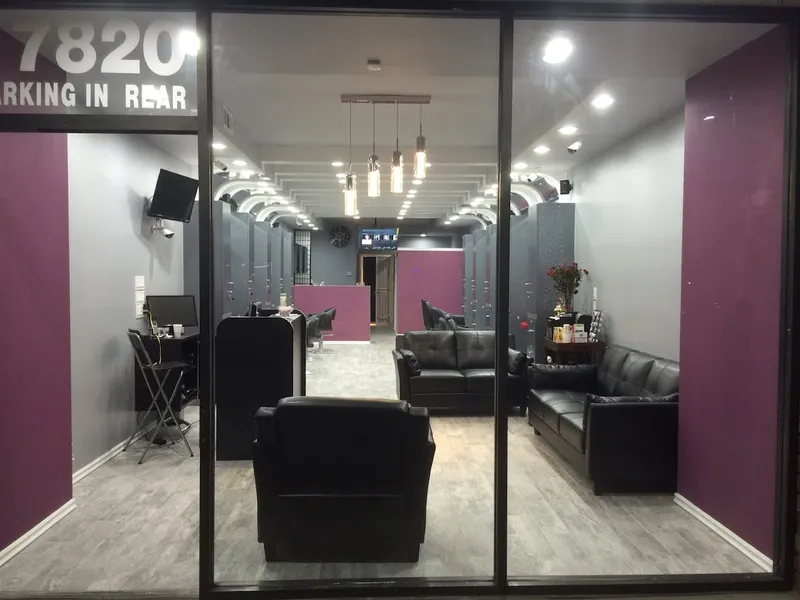 hair salons Roben Di Capelli Salon in Granada Hills