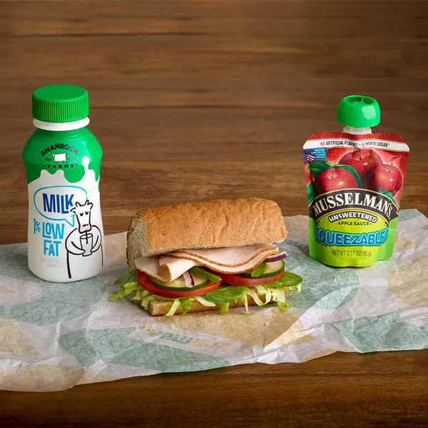 Sandwiches restaurants Subway