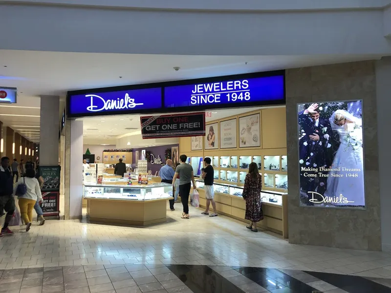 watch stores Daniel's Jewelers in Canoga Park