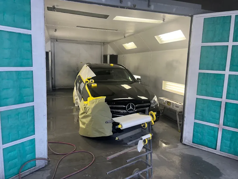 auto body shops GTA Auto Body Inc in Chatsworth