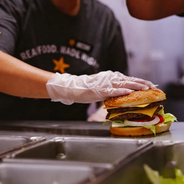 late night restaurants Carl’s Jr. in Granada Hills