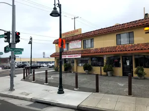 late night restaurants in Fruitvale Oakland