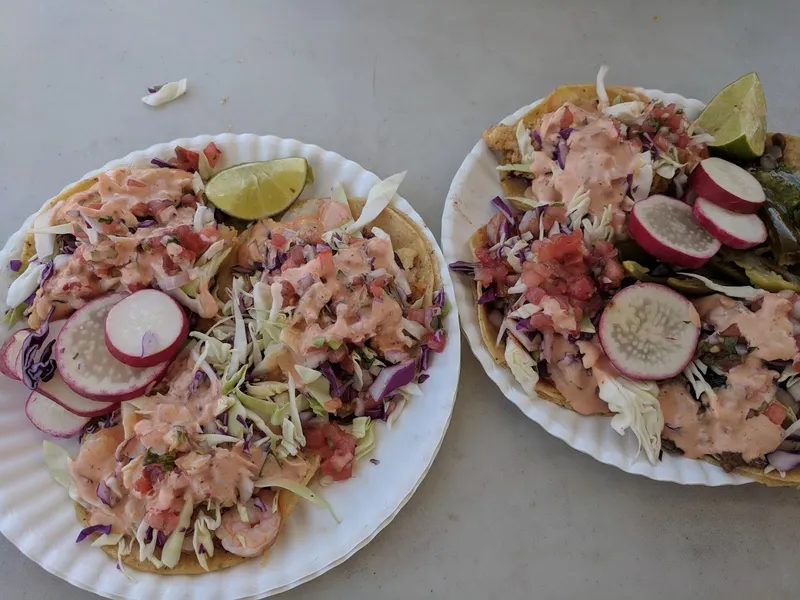 lunch restaurants Aguachiles El Tamarindo