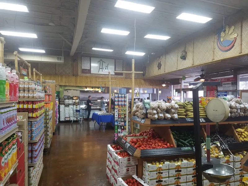 grocery stores Island Pacific Supermarket and Seafood in Canoga Park