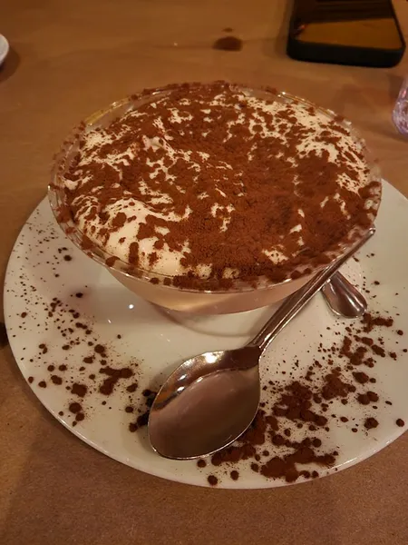 Tiramisu restaurants La Pergoletta