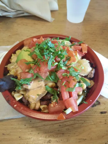 Nachos Mixto Comida Latina in Los Feliz