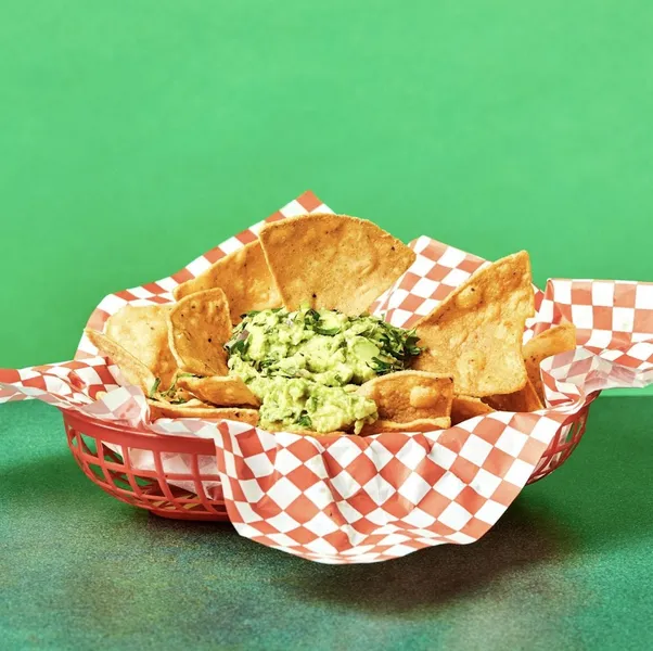 Nachos Guac Daddy Taqueria