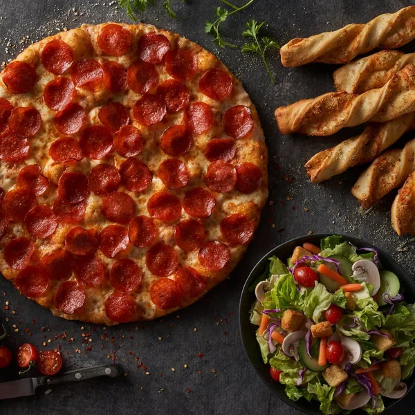 delivery restaurants Round Table Pizza