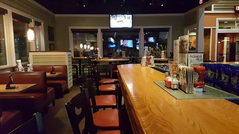 sports bars Chili's Grill & Bar in Point Loma