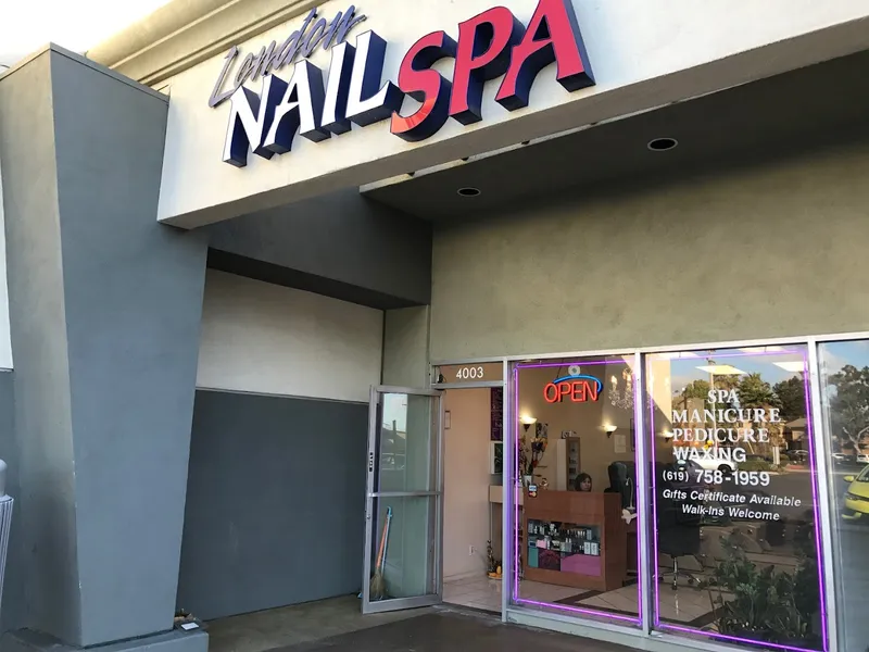 nail salons London Nails Spa