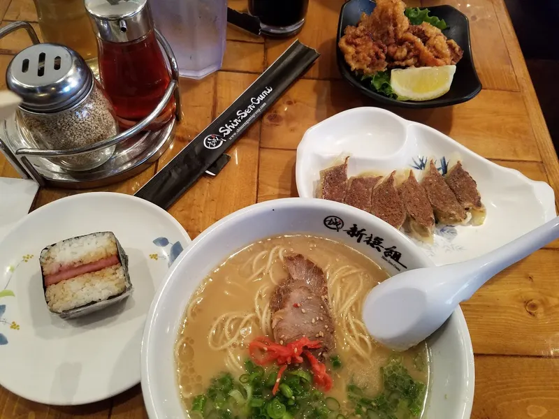 pork buns Shin-Sen-Gumi Hakata Ramen - Little Tokyo