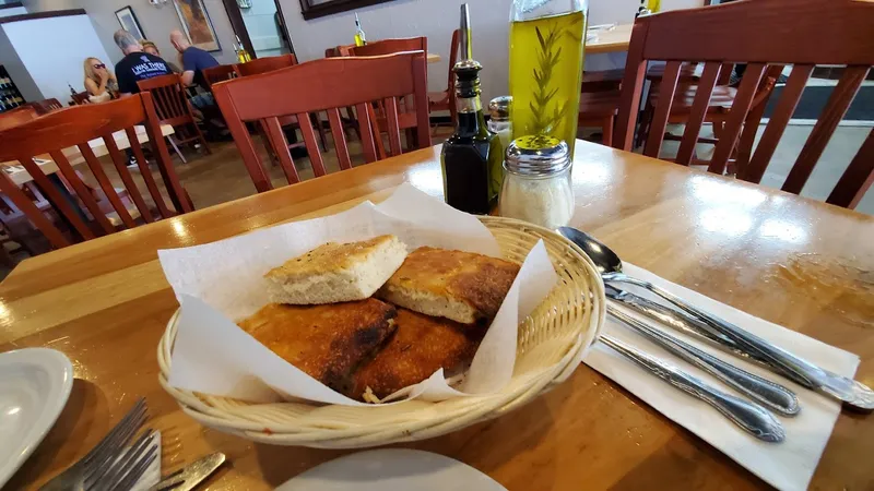 garlic bread Fabrocini's Italian Kitchen in Tarzana