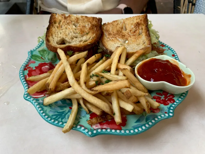 French Fries Lady Byrd Cafe