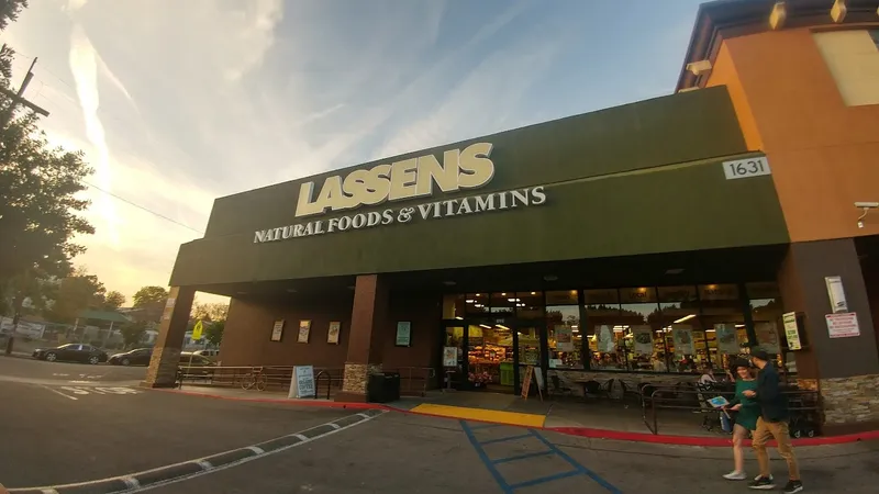 grocery stores Lassens Natural Foods & Vitamins