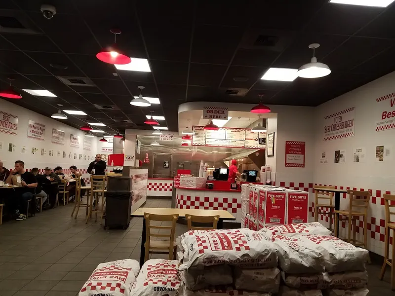 Fast Food restaurants Five Guys