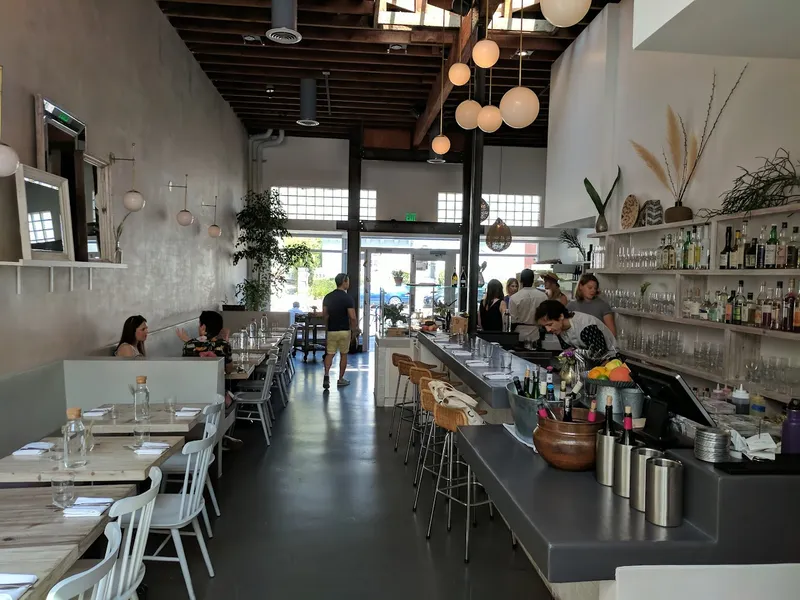 outdoor dining Botanica Restaurant and Market in Silver Lake