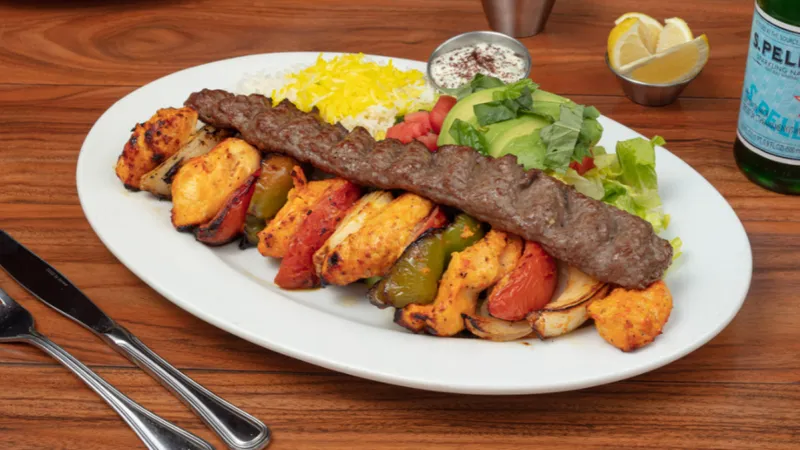 Sandwiches restaurants Panini Kabob Grill