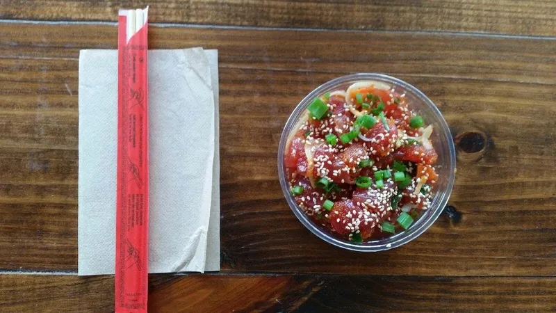 Tuna restaurants Poke-Poke in Venice