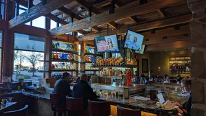 lunch restaurants in Mission Valley San Diego