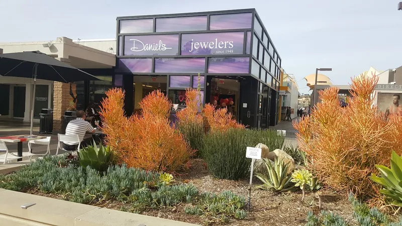 jewelry stores Daniel's Jewelers in Mission Valley