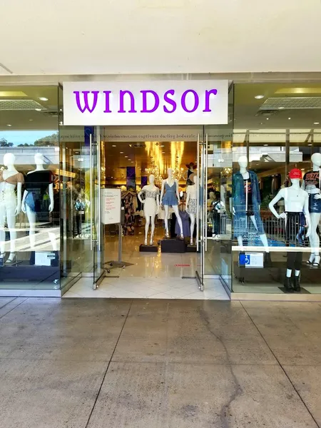 dress stores Windsor