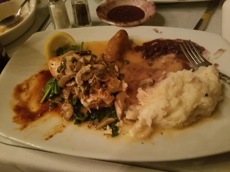 chicken marsala Mercedes Bar & Grille