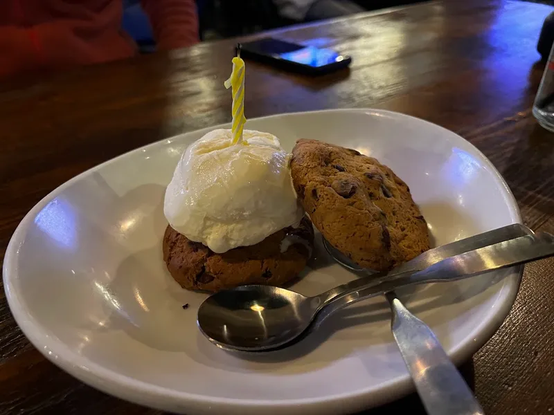 Bread Pudding Finney's Crafthouse - Porter Ranch