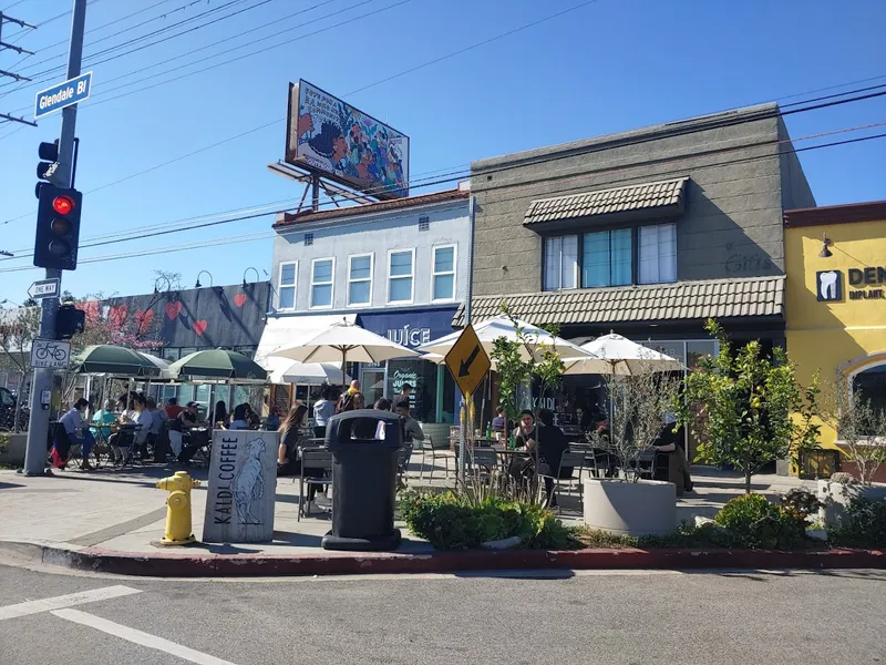 Fast Food restaurants Dune in Atwater Village