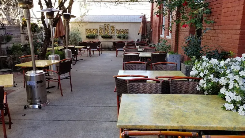 outdoor dining Der Biergarten