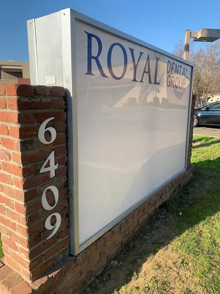 dental clinics Royal Dental Group