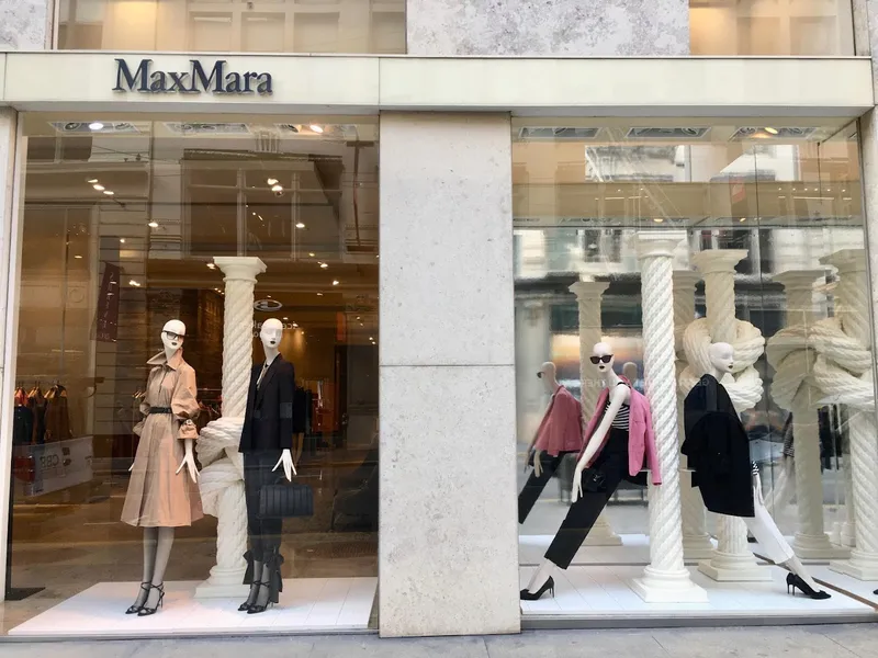 dress stores Max Mara