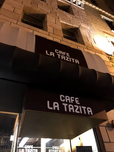 comfort food Cafe La Tazita