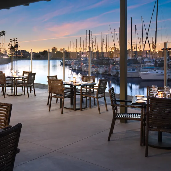 outdoor dining Dockside 1953