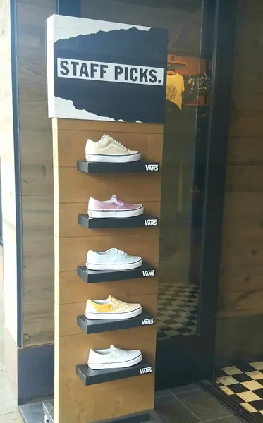 shoe stores for kids Vans