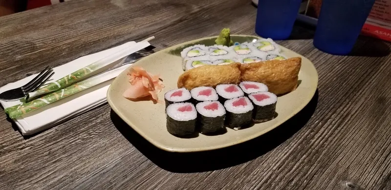 sushi restaurants Chopstix