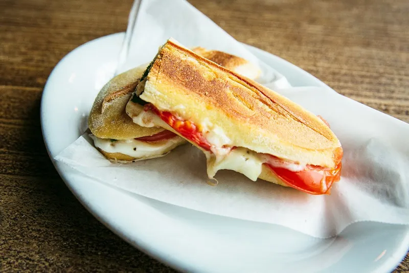 French Toast Zinqué in Venice