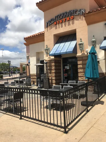 outdoor dining Mediterranean Bistro in Porter Ranch