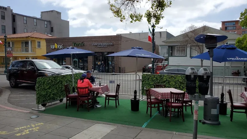 outdoor dining Filippi's Pizza Grotto Little Italy