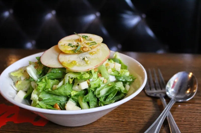 caesar salad Davanti Enoteca