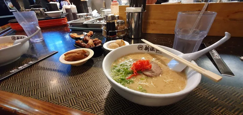 Calamari Shin-Sen-Gumi Hakata Ramen - Little Tokyo