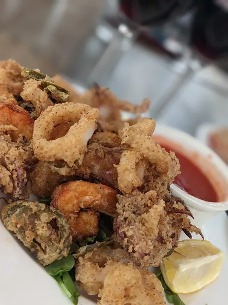 Calamari Ristorante Illando