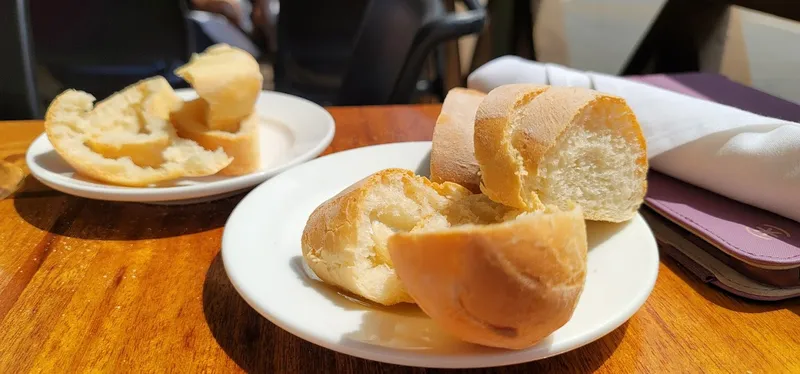 garlic bread Buon Appetito Restaurant