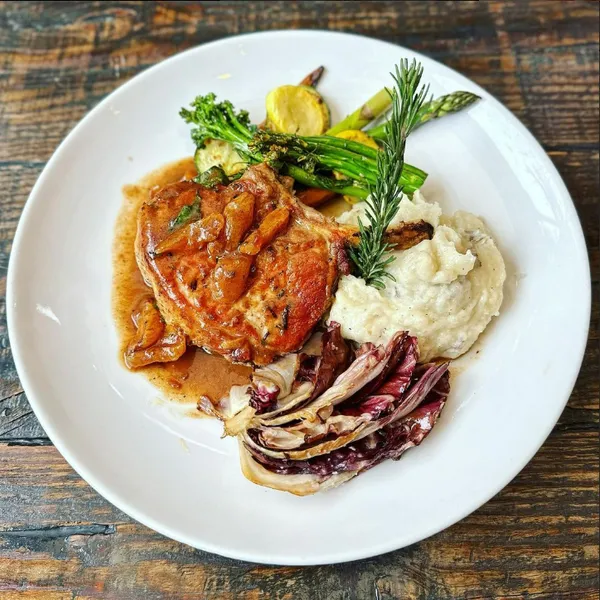 chicken marsala Farmer's Bottega