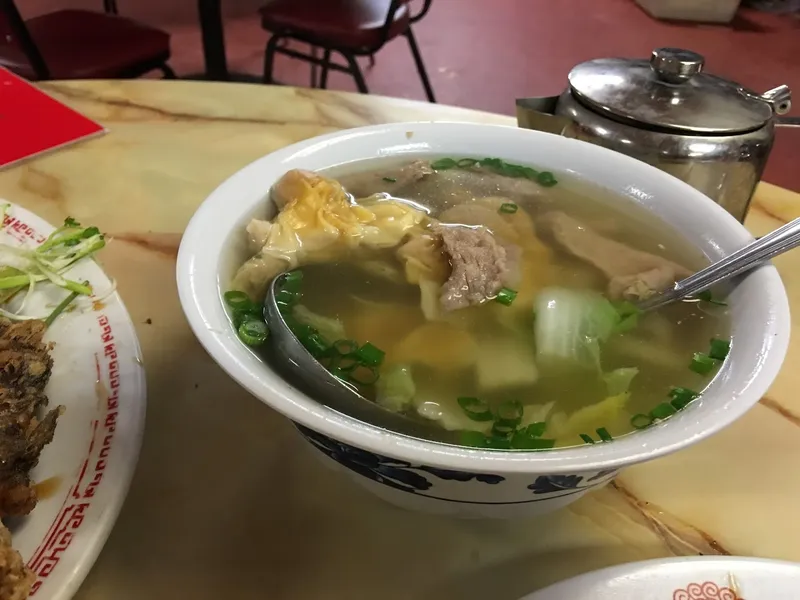 chicken rice soup Won Kok Restaurant