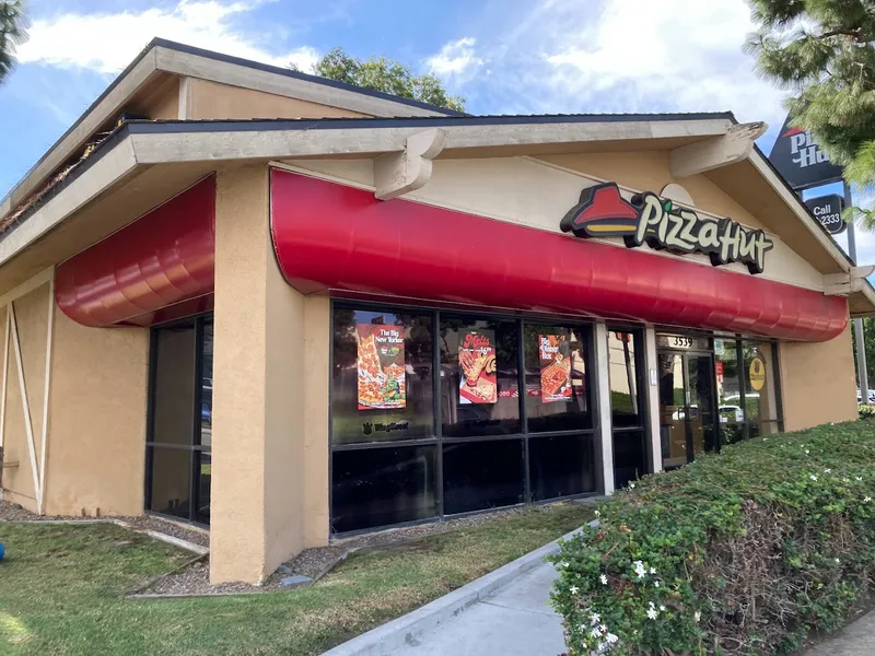 pizza places Pizza Hut