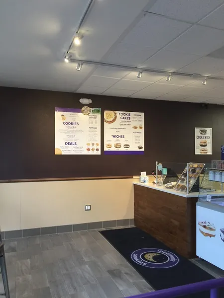 Insomnia Cookies