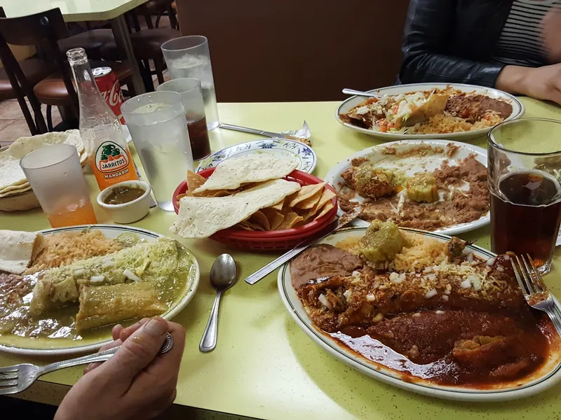 Nachos La Mexicana in Fruitvale